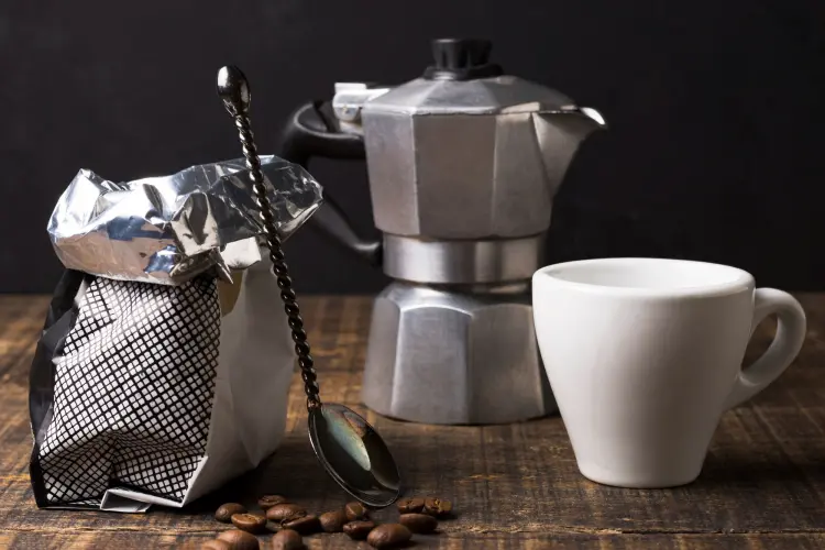 Moka Pot ile Yoğun İtalyan Kahvesi